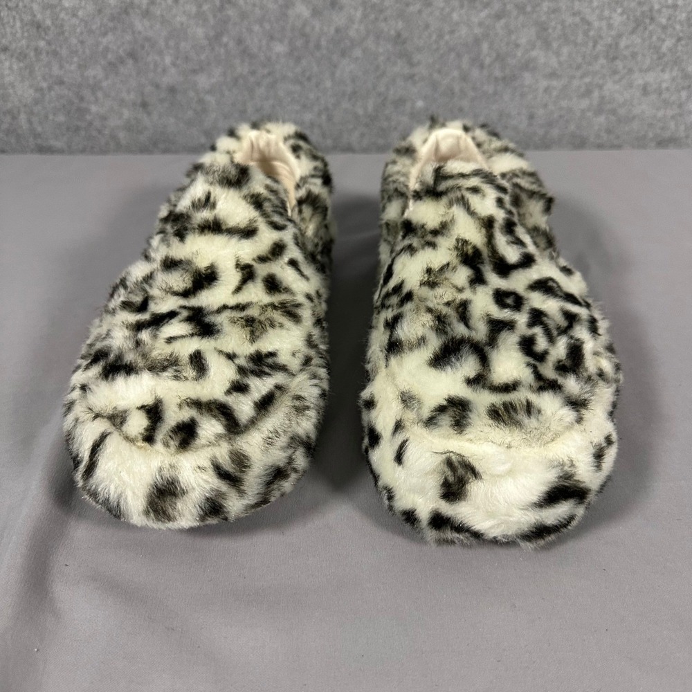 Vans Sample Sandy Liang Slip-On Sneakers Size 8.5 Womens Snow Leopard Faux Fur